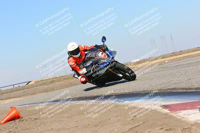 media/Mar-07-2022-Fun Track Dayz (Mon) [[9cc4a7dca7]]/Novice Group/145pm (Grapevine)/